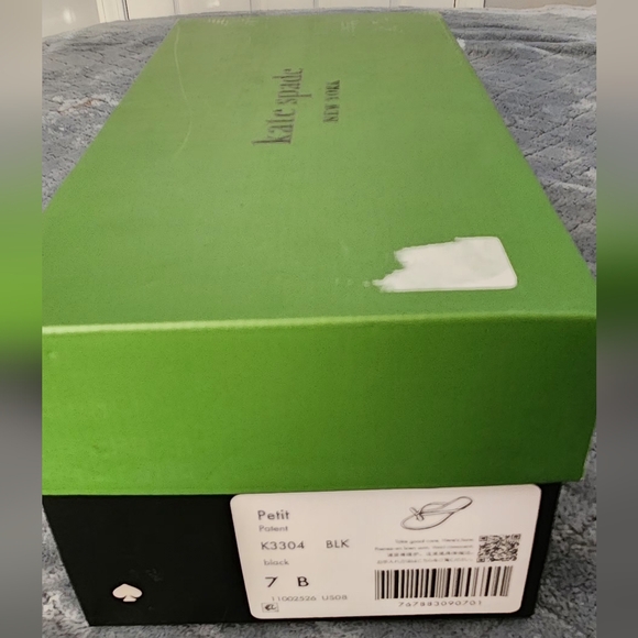 NWOT Kate Spade Petit Flip Flop Sandals. Size 7B. NIB. - Picture 8 of 9